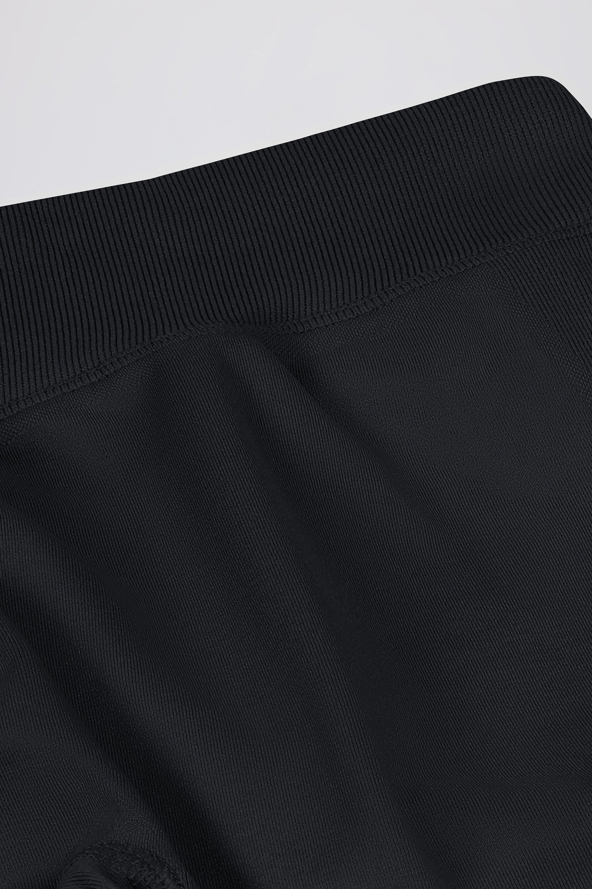 Define Luxe High-Waist Leggings in Black