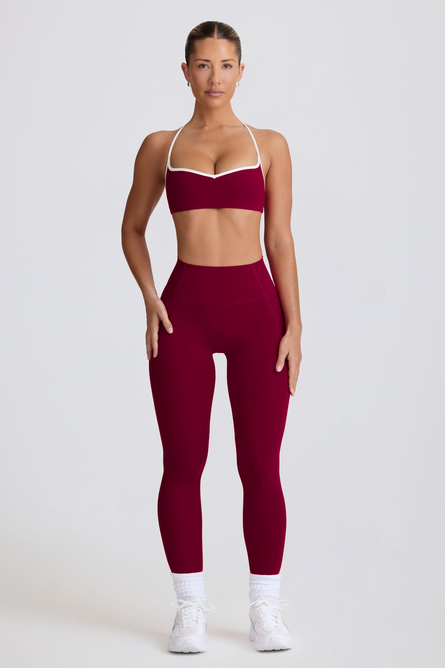 Soft Active Mid-Rise Leggings in Burgundy