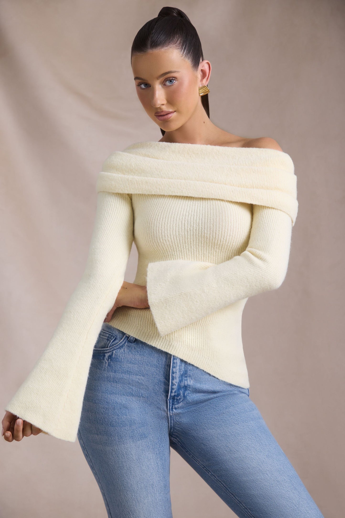 Ribbed-Knit Asymmetric Off-Shoulder Jumper in Butter Yellow