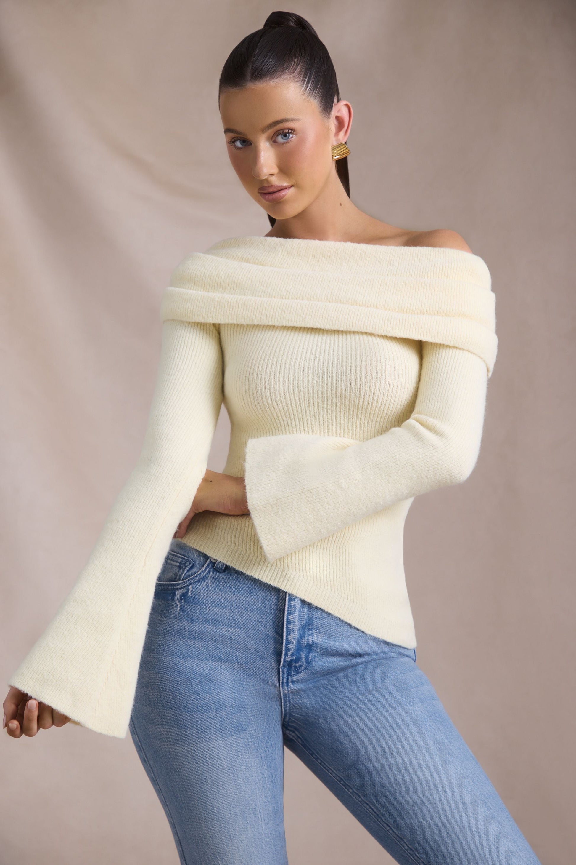 Ribbed-Knit Asymmetric Off-Shoulder Jumper in Butter Yellow