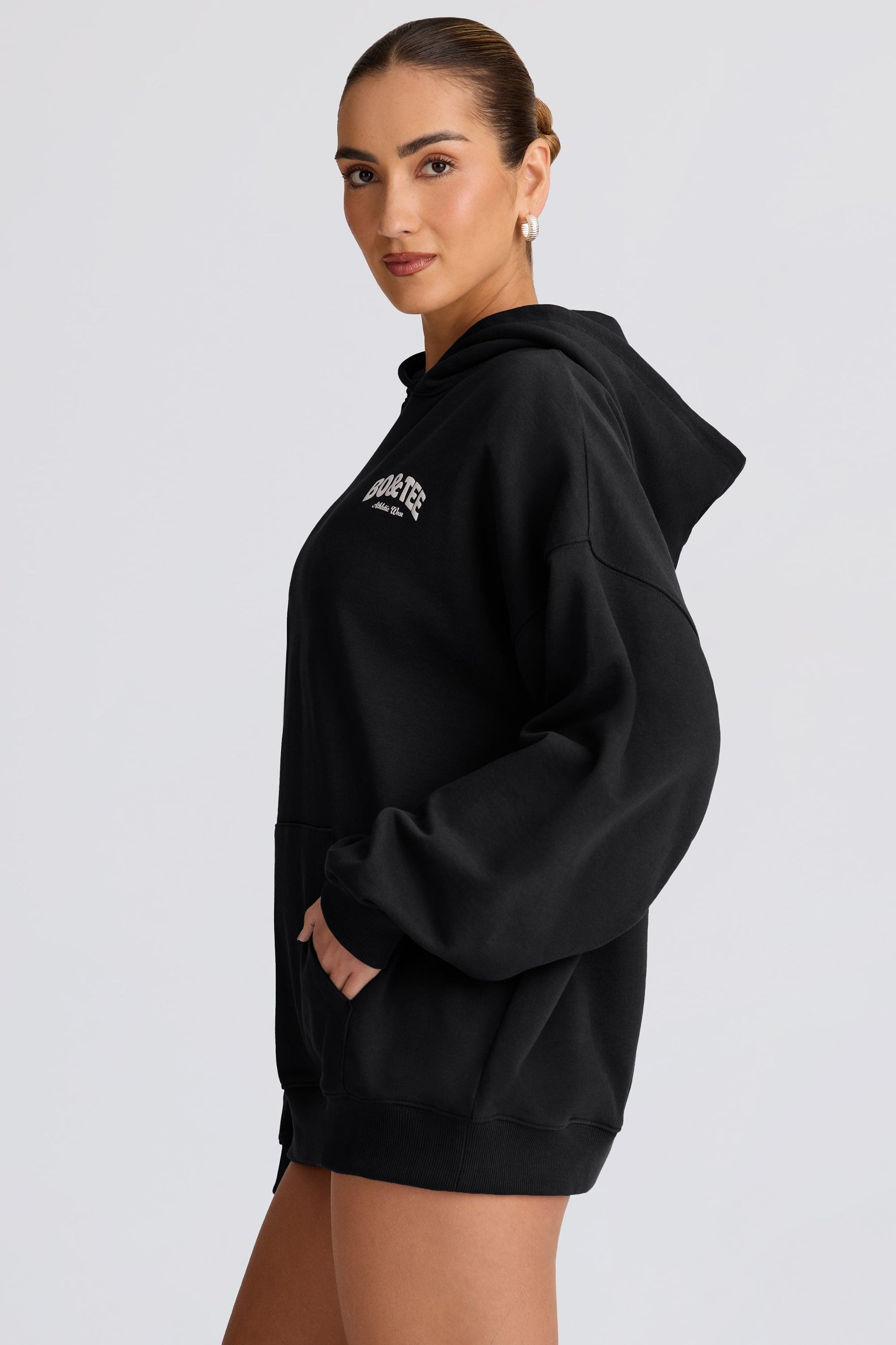 Oversized Hoodie in Black
