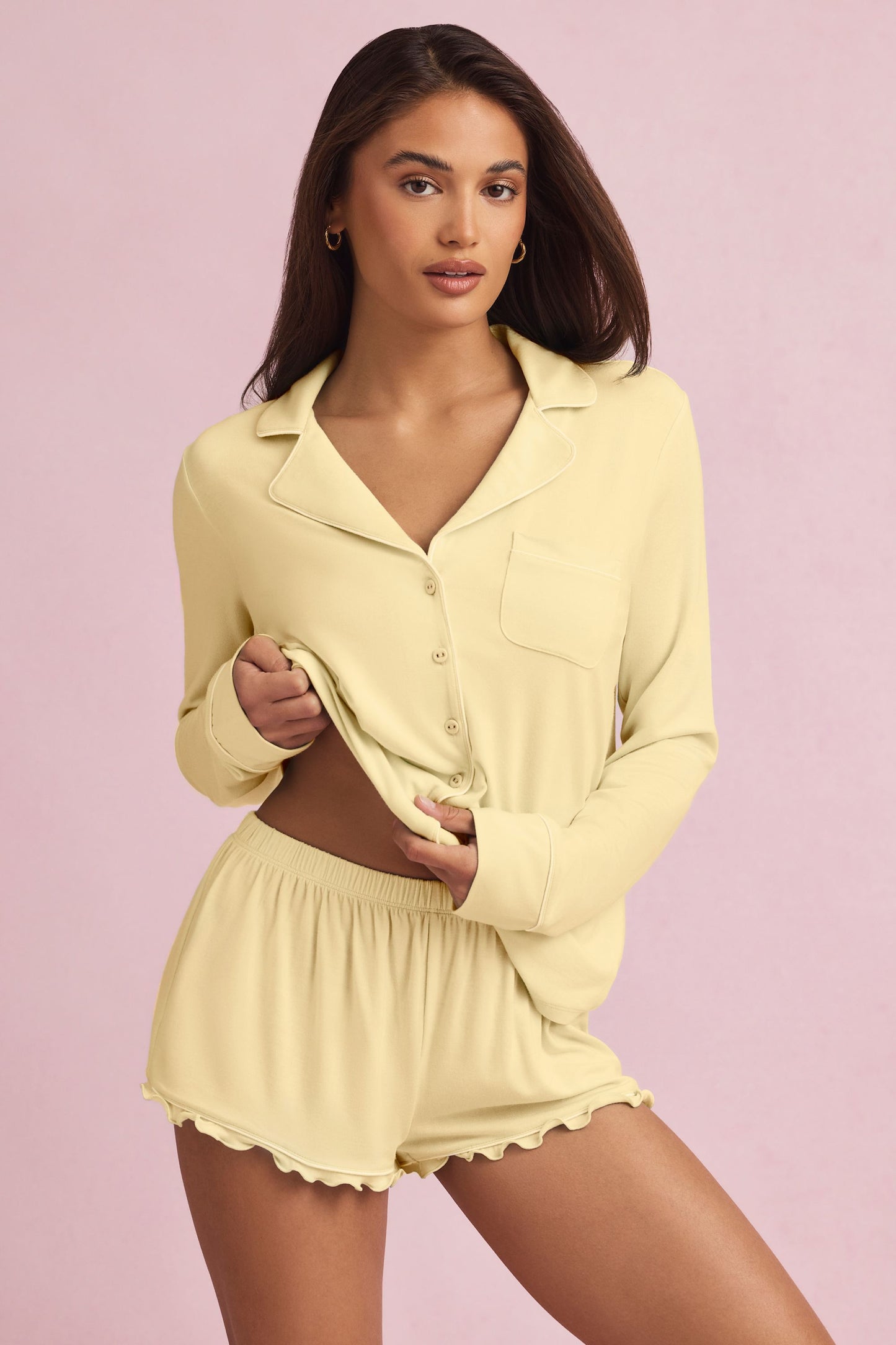 Modal Ruffle-Trim Pyjama Shorts in Pastel Yellow