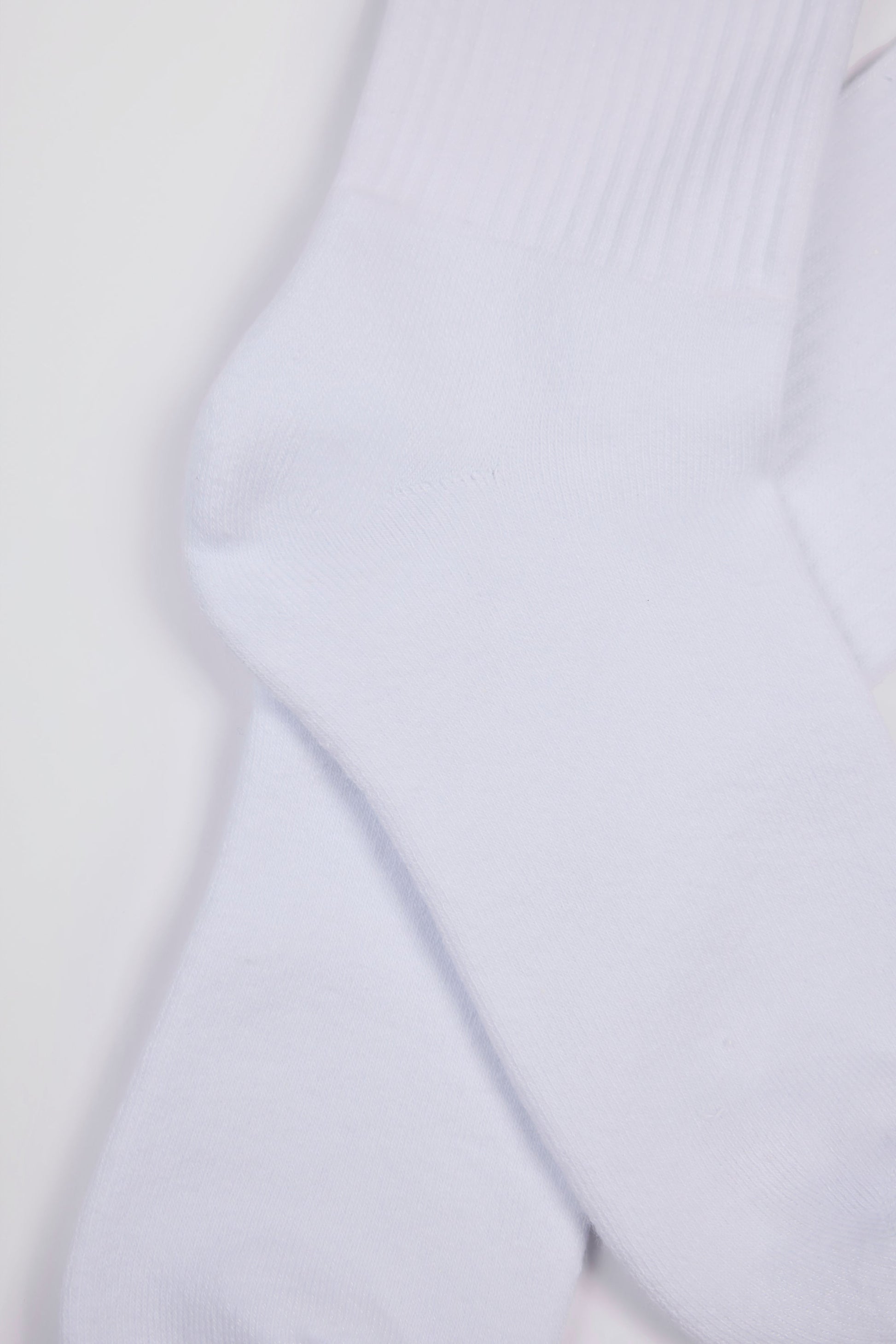 Ribbed Half-Crew Socks in White