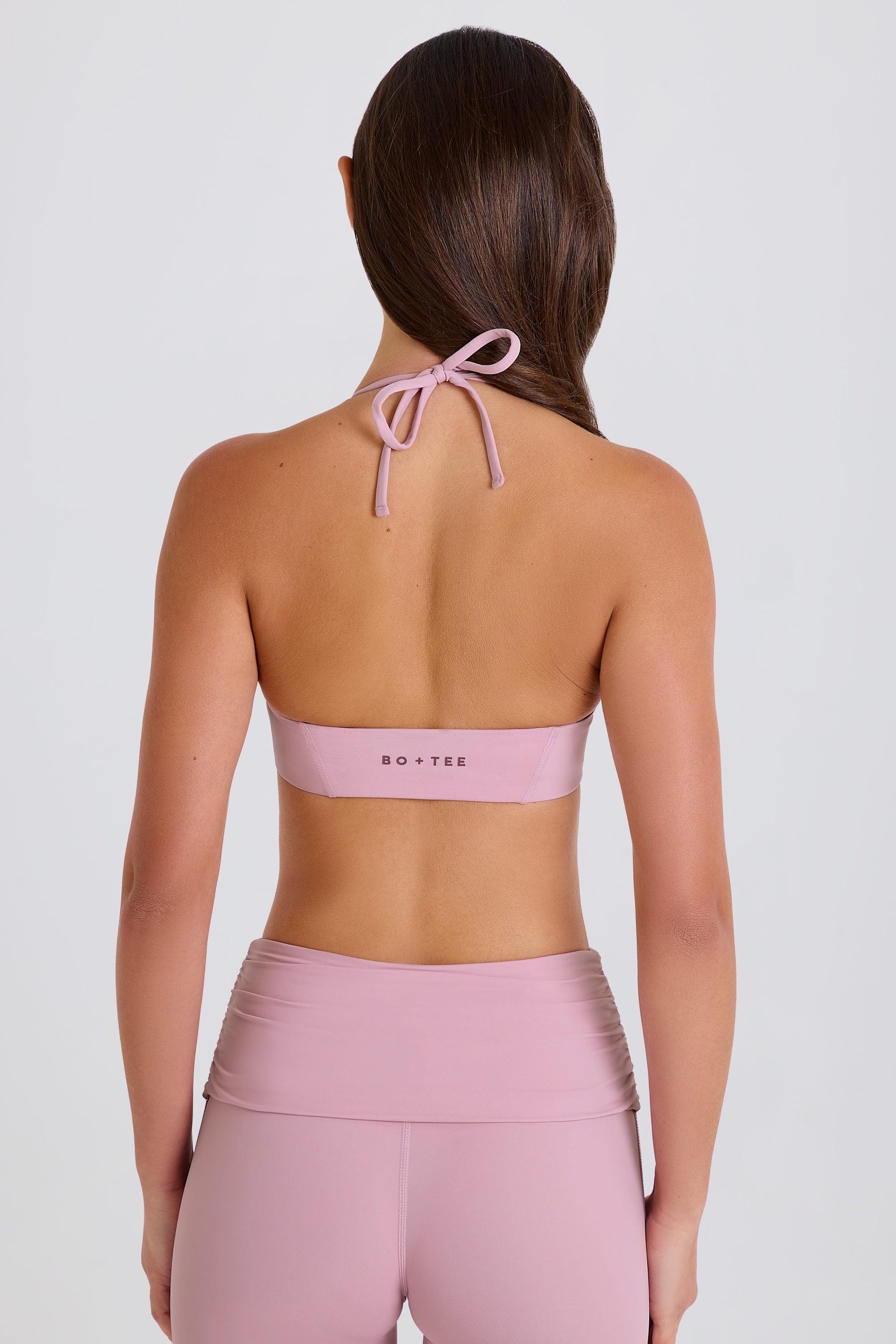 Scoop-Neck Halterneck Sports Bra in Mauve