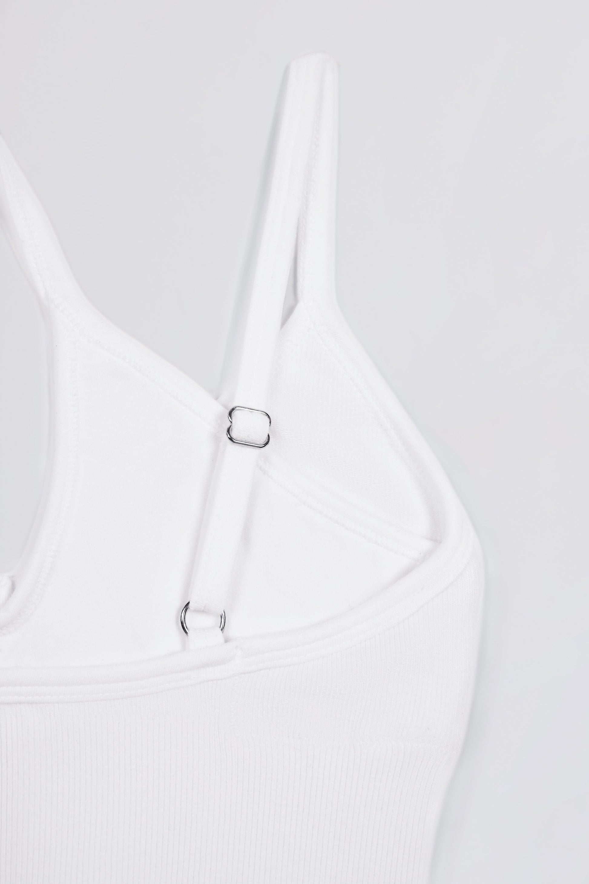 Seamless Soft Rib Crossover Sports Bra in White