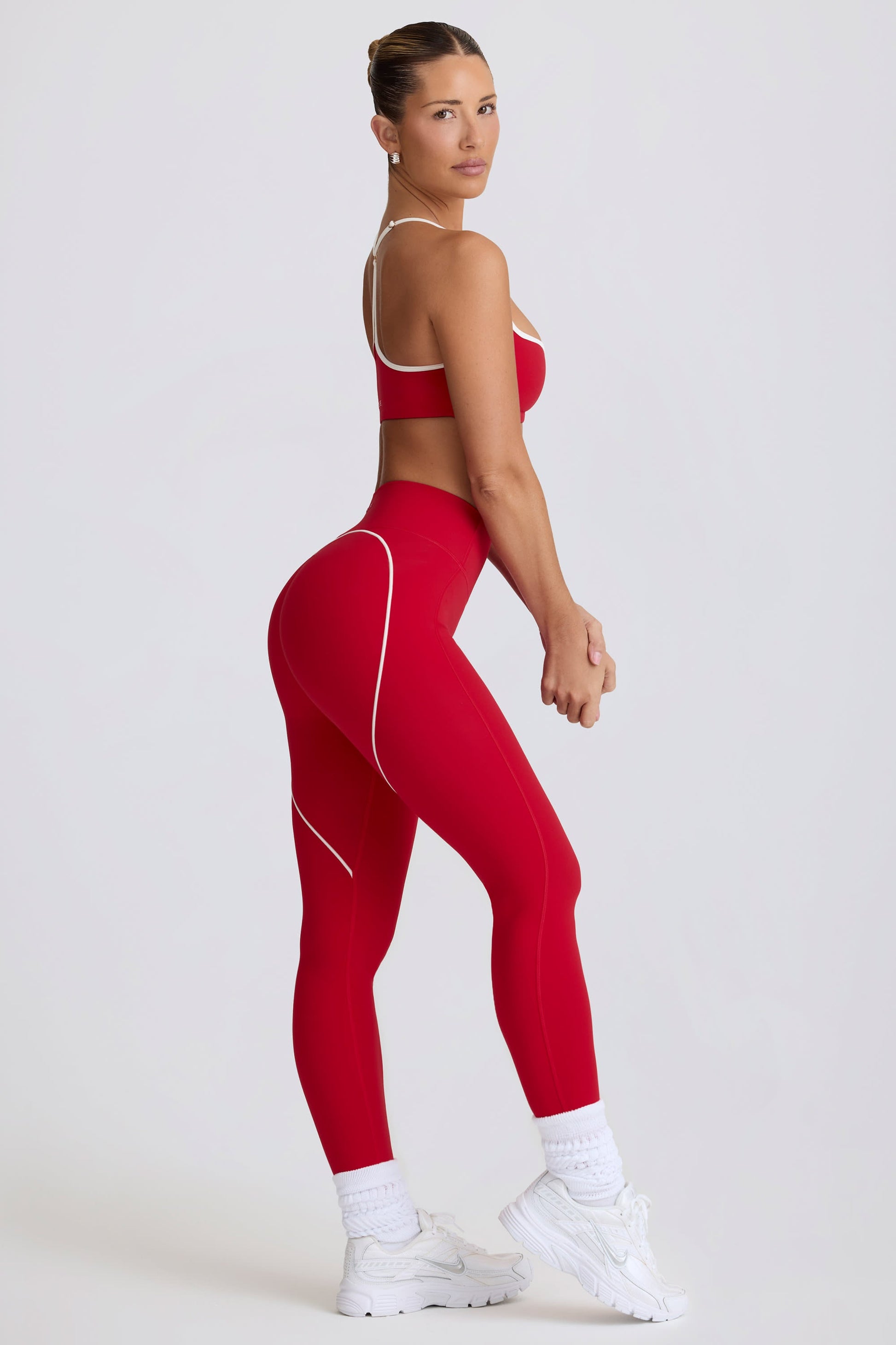 Soft Active Mid-Rise Leggings in Hot Red