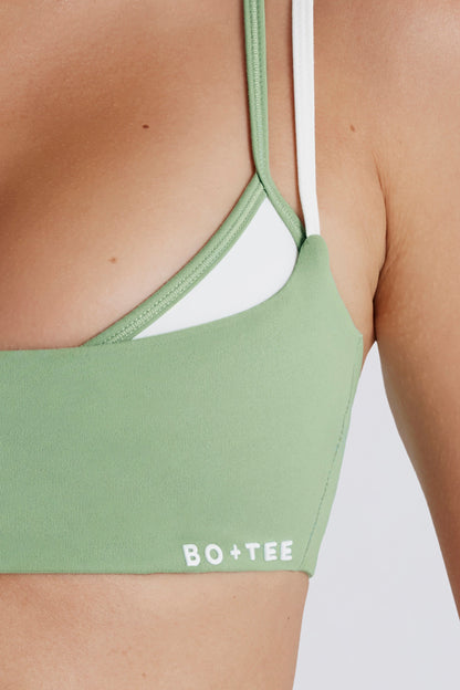 Soft Active Twist-Back Layered Sports Bra in Green